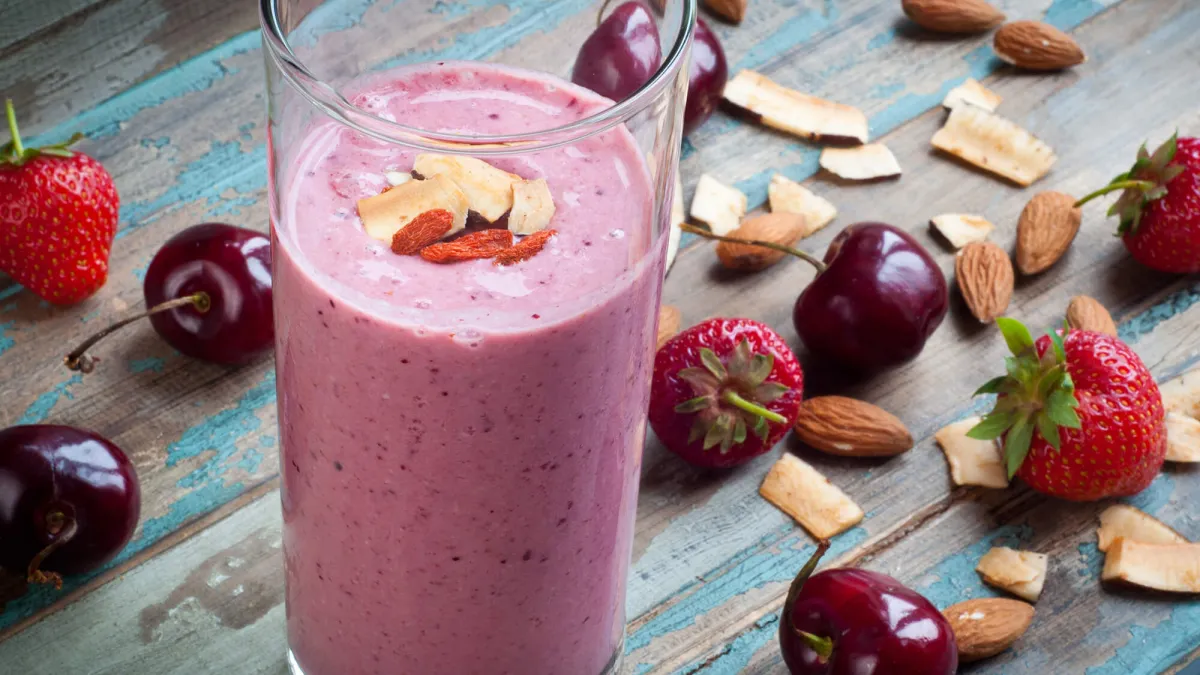 Bowl Proteico de Iogurte com Chia para Café da Manhã Pré-Treino